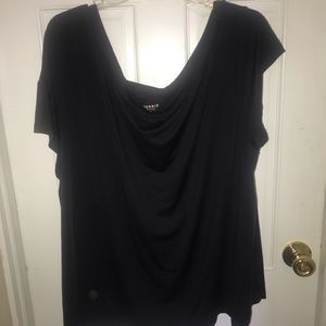 Torrid black active off shoulder top size 3